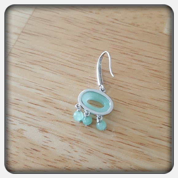 NWOT Genuine Green Jade & Sterling Silver Earrings - Picture 3 of 4